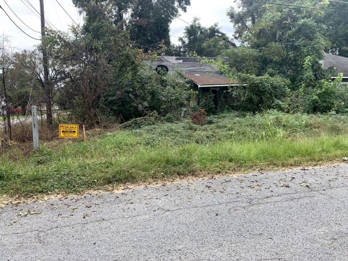 1818 E Pullen Ave, Pine Bluff, AR 71601 owner financed land in arkansas