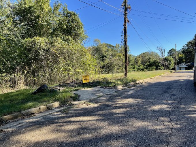 943 Beale Ave, Camden, AR 71701 owner financed land in arkansas