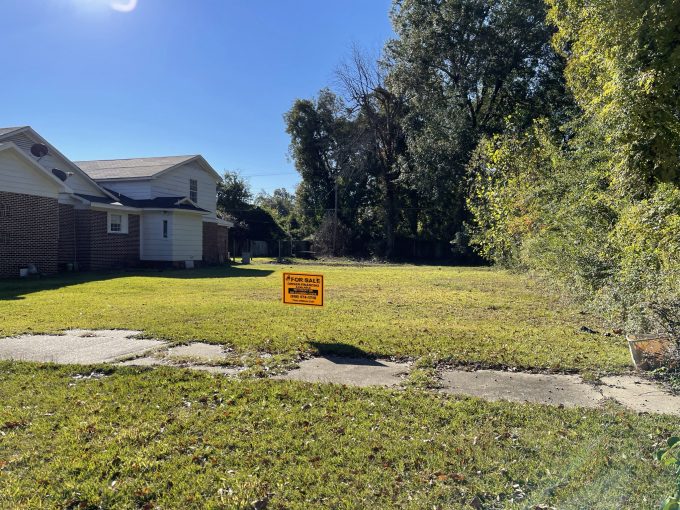 512 W 2nd Ave Pine Bluff, AR 71601 owner financed land in arkansas