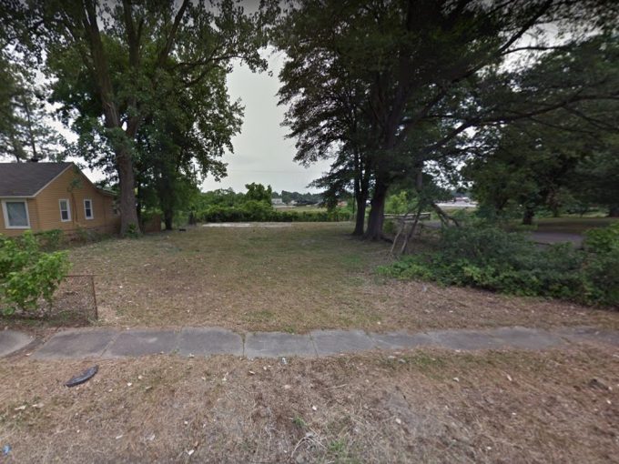 1801 S McAuley Dr, West Memphis, AR 72301 owner financed land in arkansas