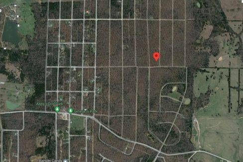 1319 Strawberry Lane, Horseshoe Bend, AR 72512 owner financed land in arkansas