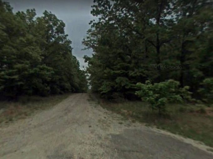 906 White Oak Drive, Horseshoe Bend, AR 72512 owner financed land in arkansas