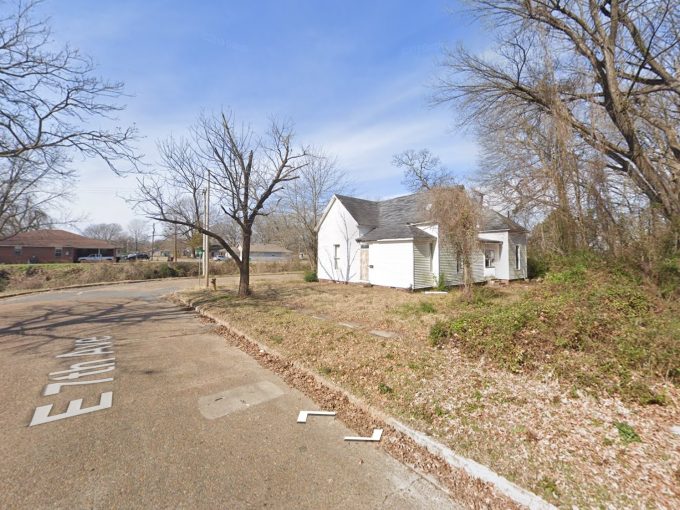 1001 E 7th Ave, Pine Bluff, AR 71601 owner financed land in arkansas